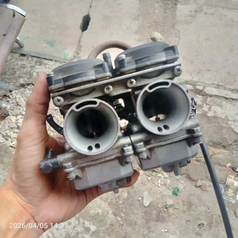 Di jual karburator ninja 250cc koleksi ketemu di gudang