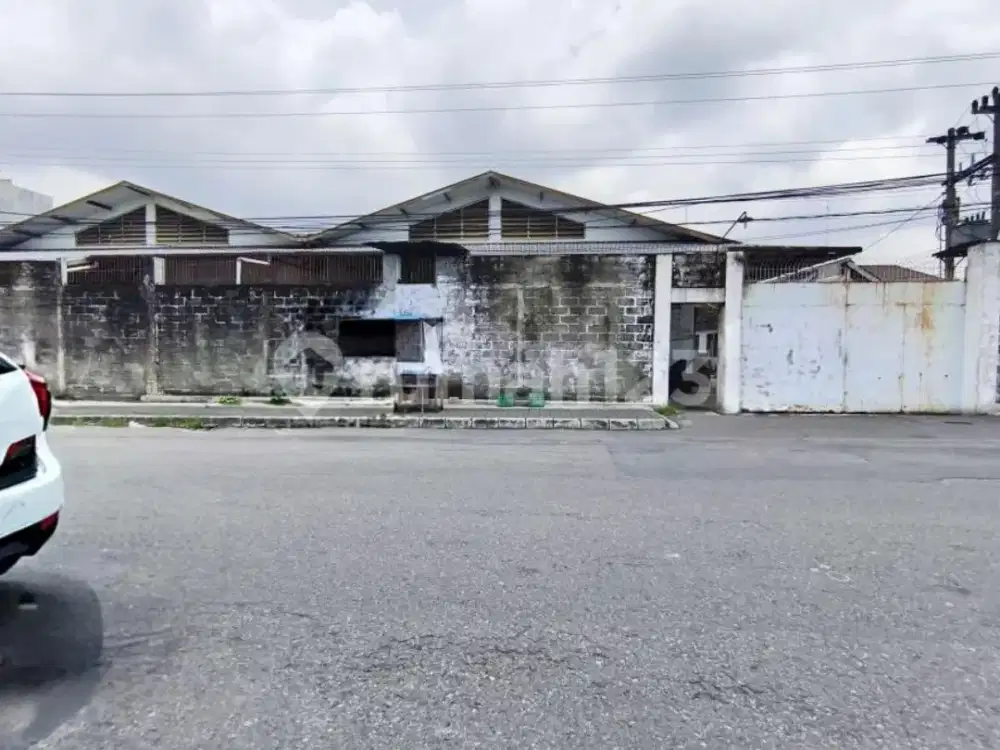 Disewakan Gudang Zona Kuning Lokasi Srartegis Banjarsari, Solo Luas 1300m2 Bu!!