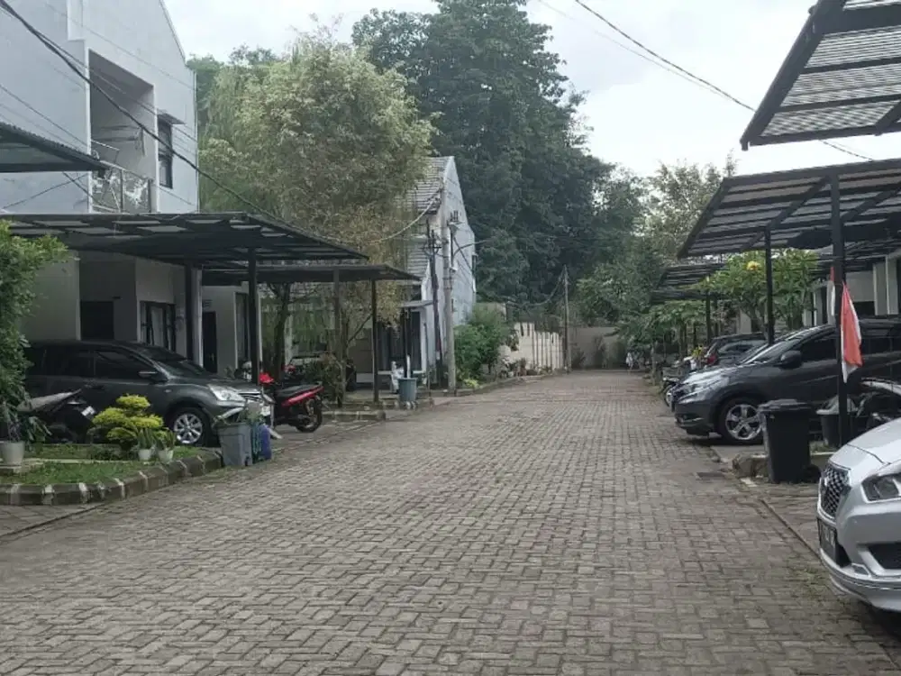 TURUN HARGA*JUAL CEPAT RUMAH TERAWAT DI CLUSTER MY HOME ARCAMANIK KOTA BANDUNG