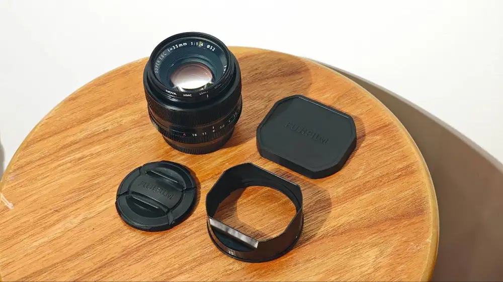 Fujifilm XF 35mm F1.4 R Lensa Fujinon kondisi 98%