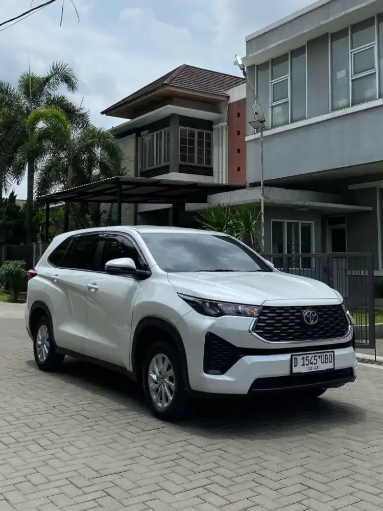 INNOVA ZENIX 2.0 G KM 12RB