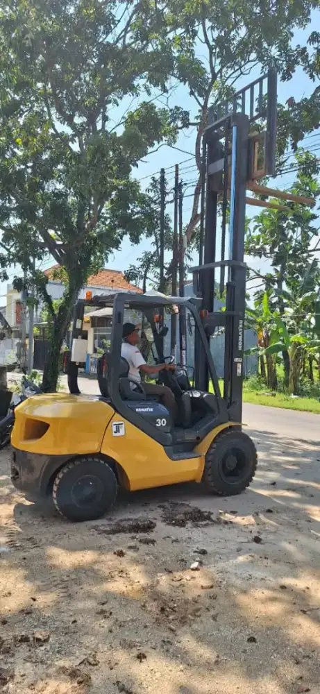 Dijual Forklift 3 ton Mast 4 Komatsu 2018