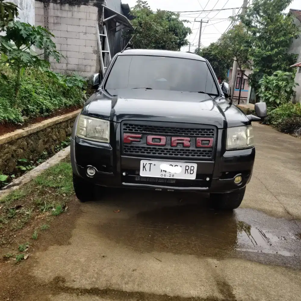 di jual ford everest 4x4 2008
