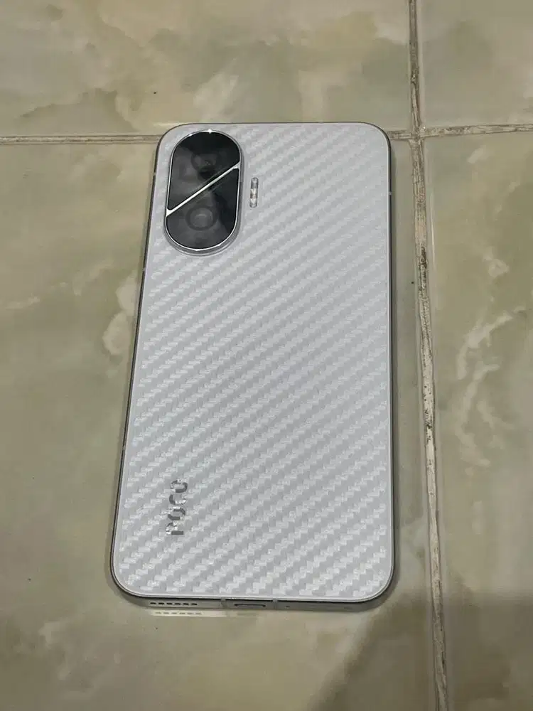 Poco F7 12/512 GB