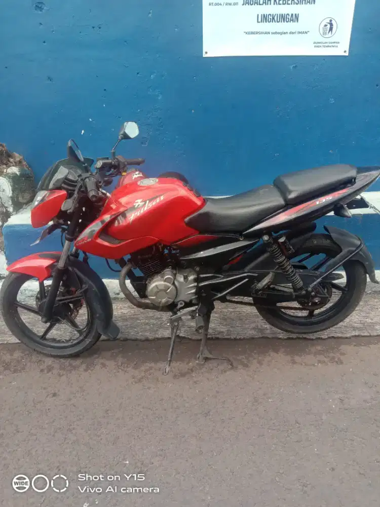 Dijual bjaja Pulsar 135 CC SL THN 2012 pajek mati 2021 masih ok mesin