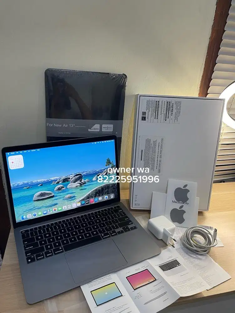 Macbook Air M1 256gb Fullset Ori Banyak Bonus Jual Cepat