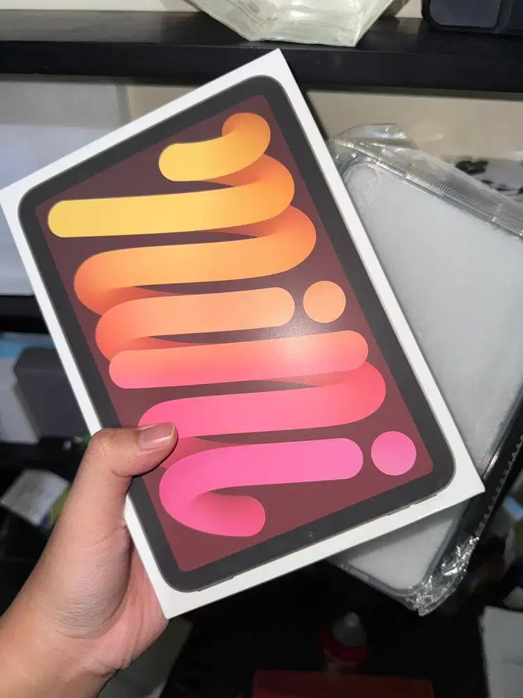 Ipad Mini 7 (A17Pro) 128 GB Starlight Brand new SEGEL