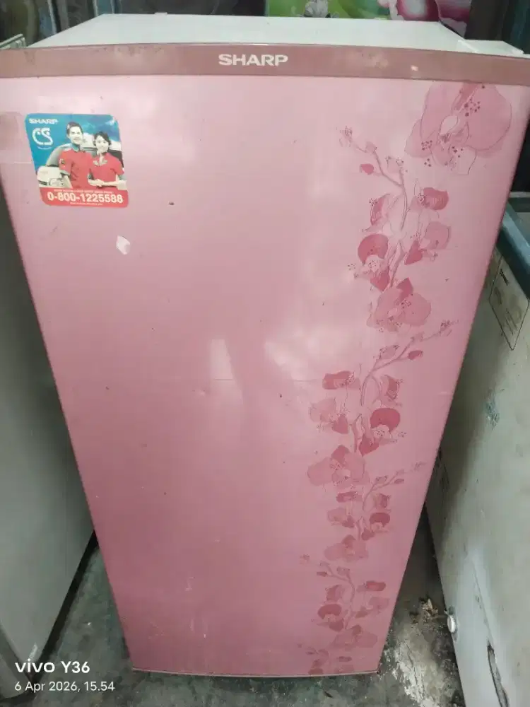 Di jual cepat kulkas 1 pintu nu. Bo Sharp orisinil