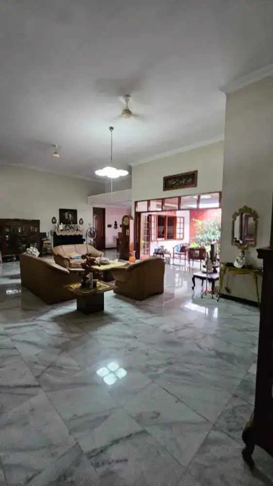 JUAL KOMERSIAL AREA TERMURAH TENGAH KOTA SURABAYA DEKAT ALUN ALUN