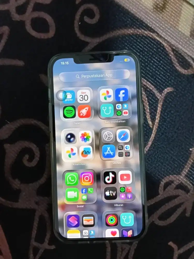 Phone second masih bagus