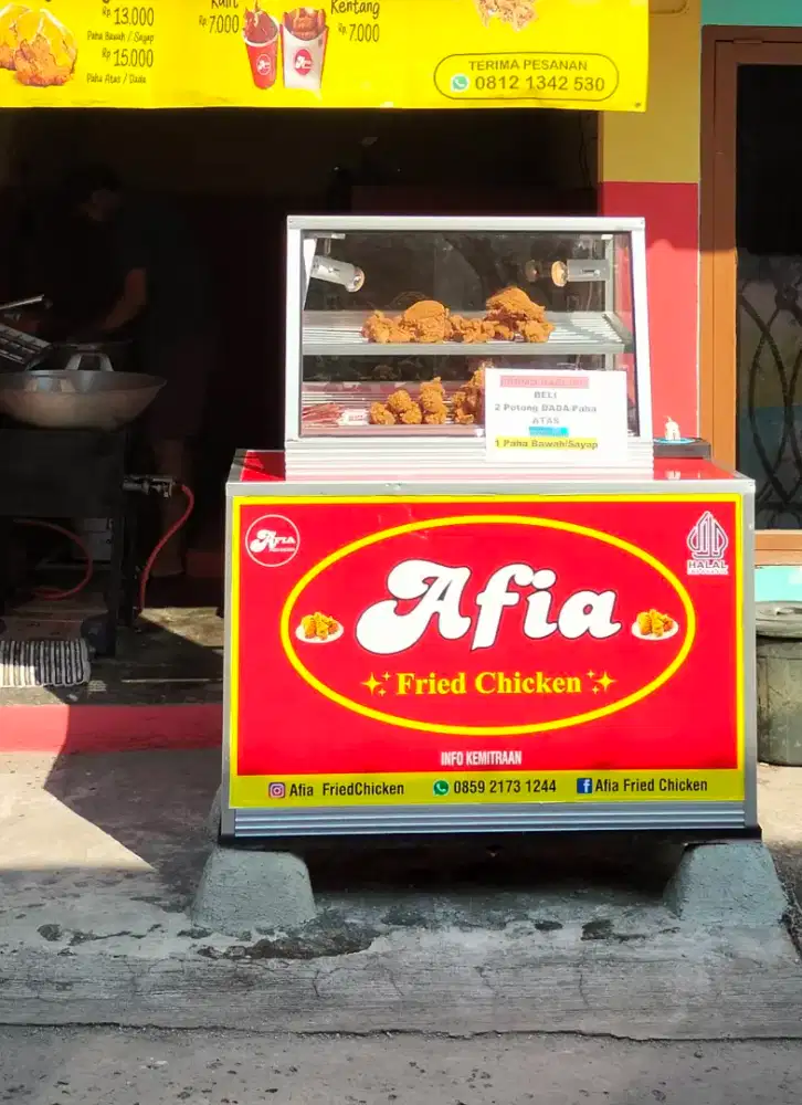 Etalase hotsnack fried chicken