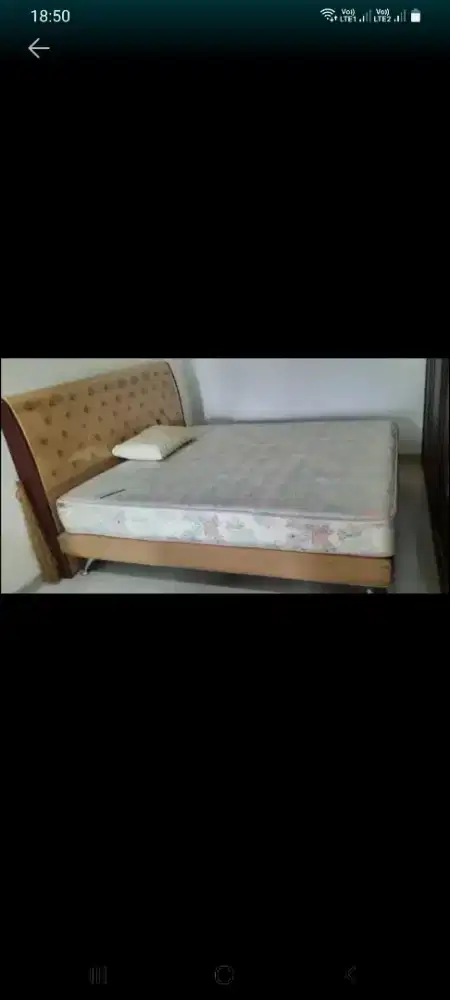 Jual murah aja  kasur spring bed 180x200 + 1 set divan,1,9jt bs nego