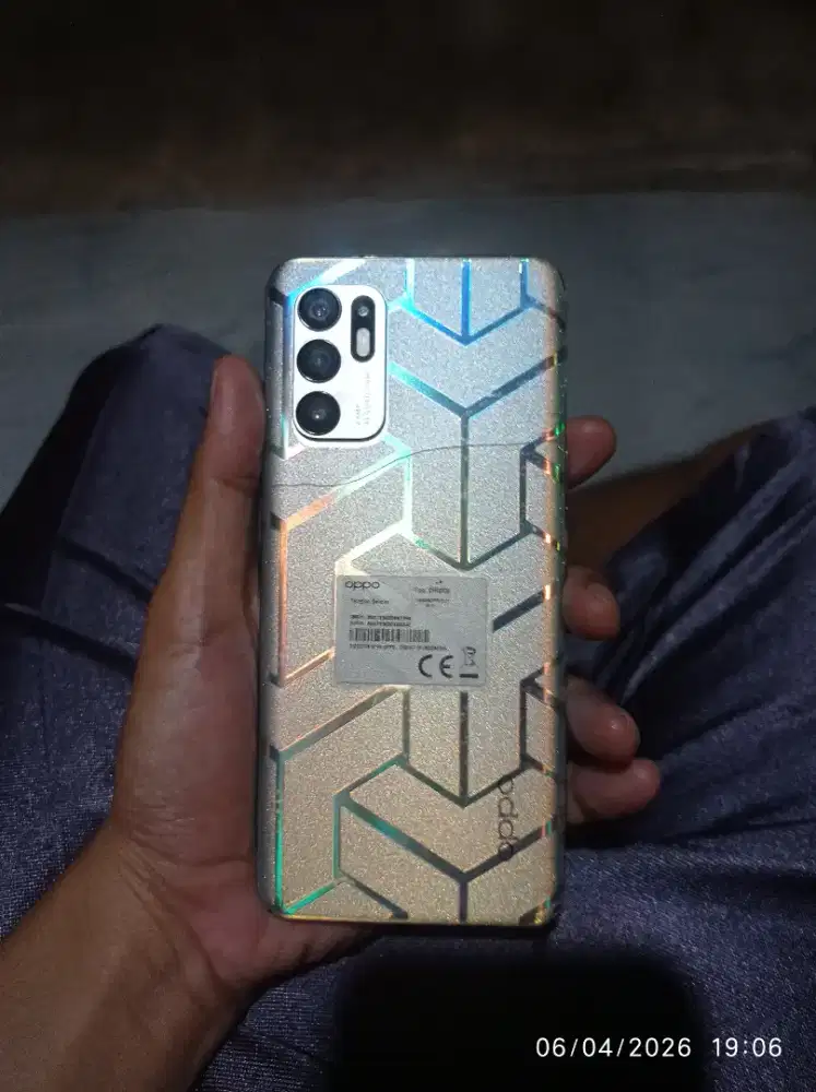 Oppo Reno 6 4G 8/128