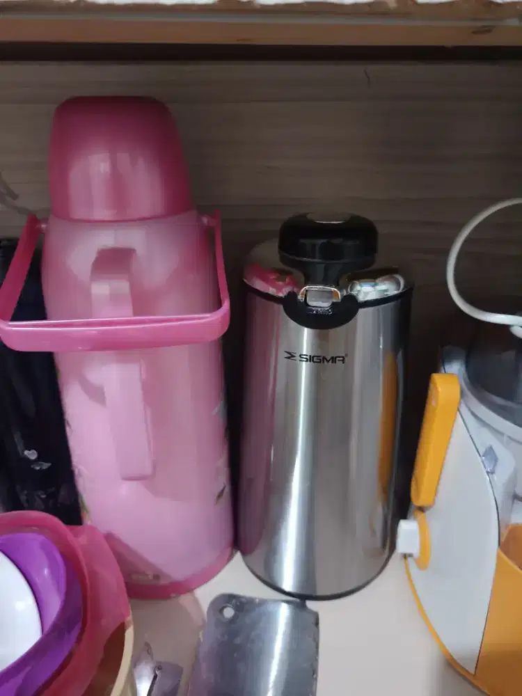 Dijual termos masih baru beli krna jarang pakai jual aj