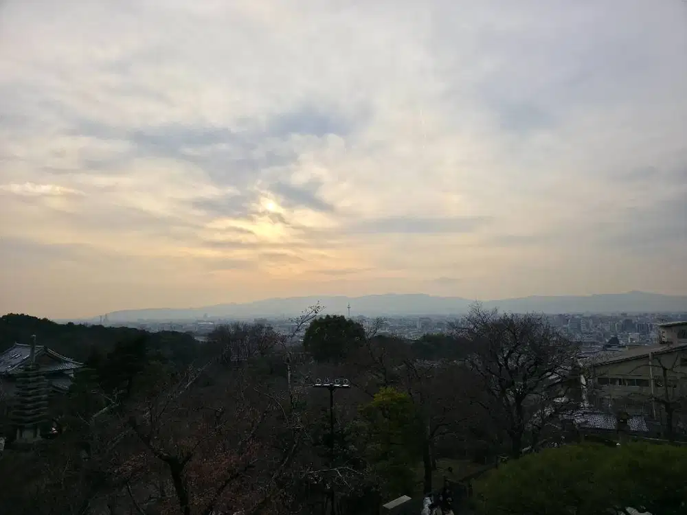 Dicari ART bisa masak, tinggal di dalam rumah, darah jakarta utara