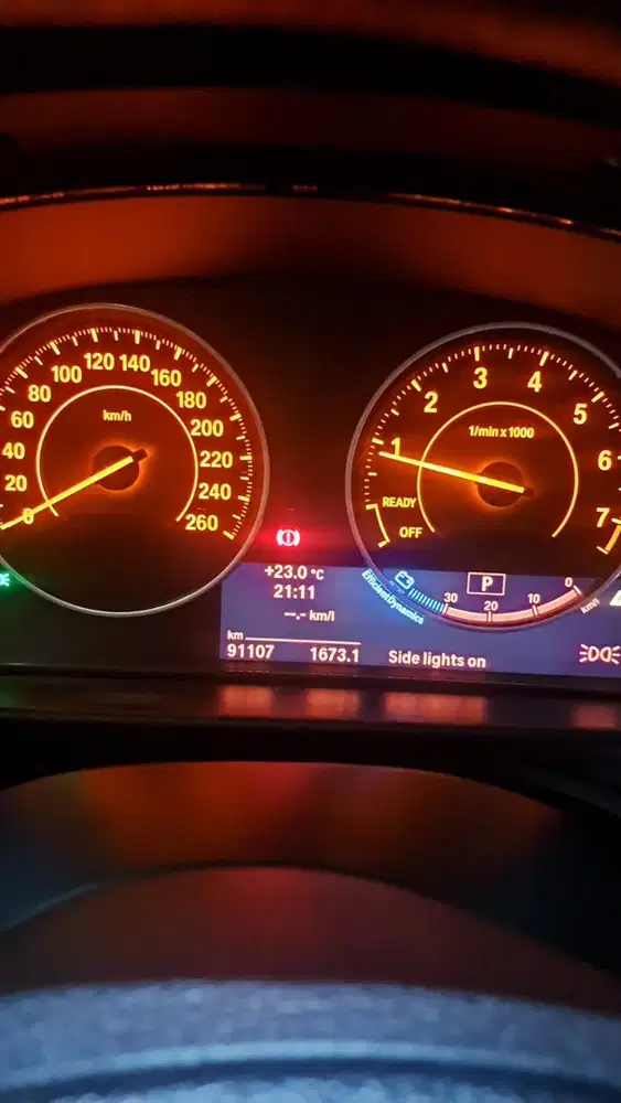 BMW 320i 2013 Bensin