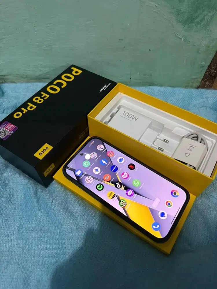 Xiaomi Poco F8 Pro 12/512GB Silver Umur 1 Bulan Bh 100%