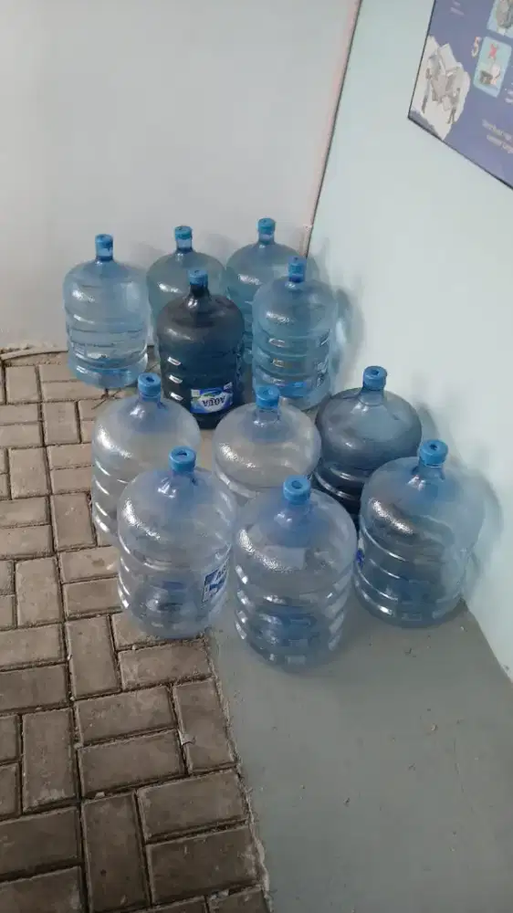 Sales/marketing/pengantar galon