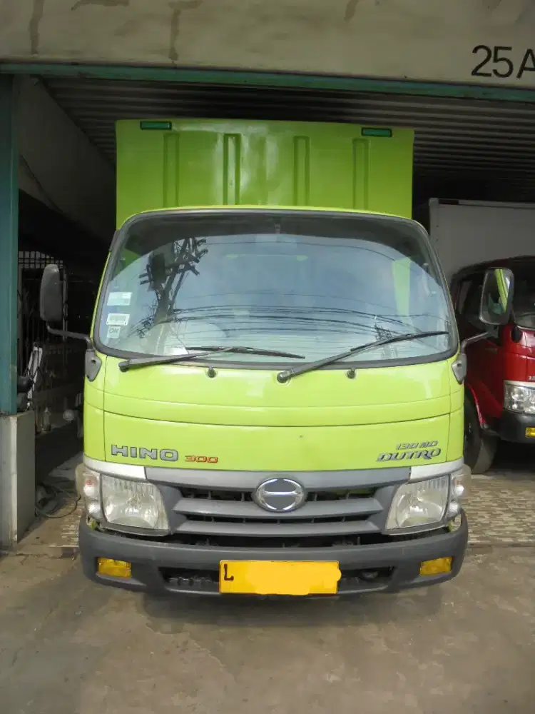 Hino Dutro 130MD 2014 6Rd box besi ISTIMEWA#Canter#Dyna#Elf#Fe74#