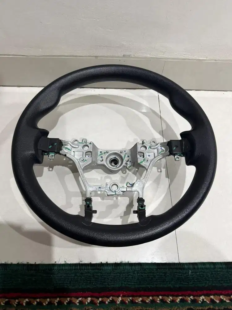 Lingkar stir Ori Innova Reborn V dan jok Ori