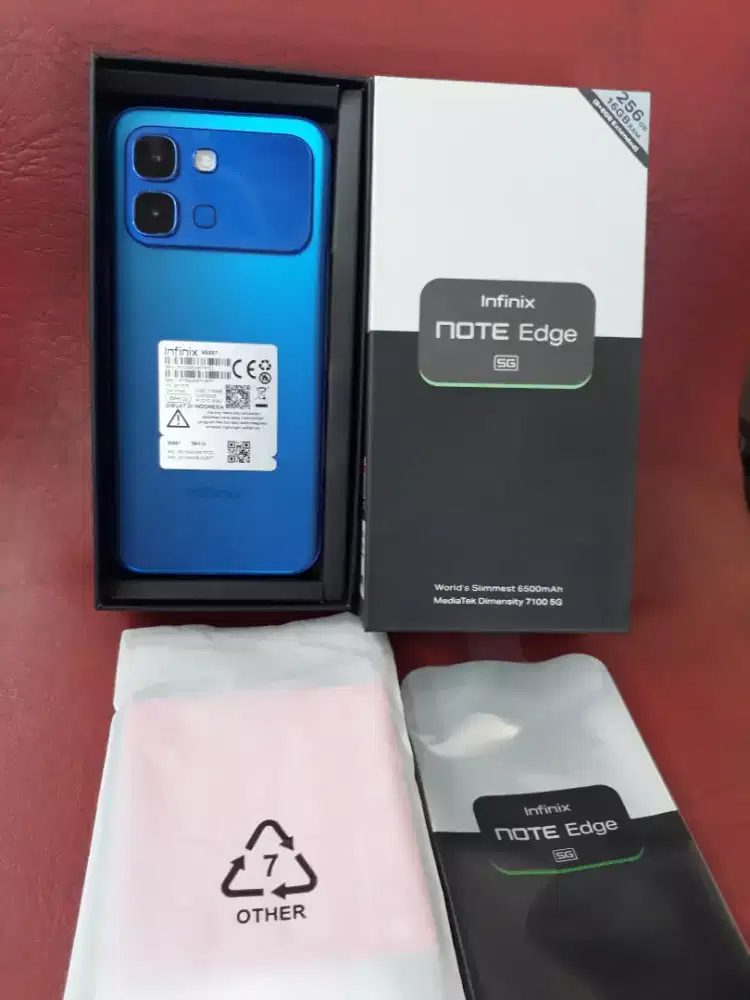 Infinix note edge 5G ram 8+8/256 like new