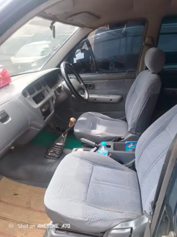 Kijang kapsul LSX bensin  2003