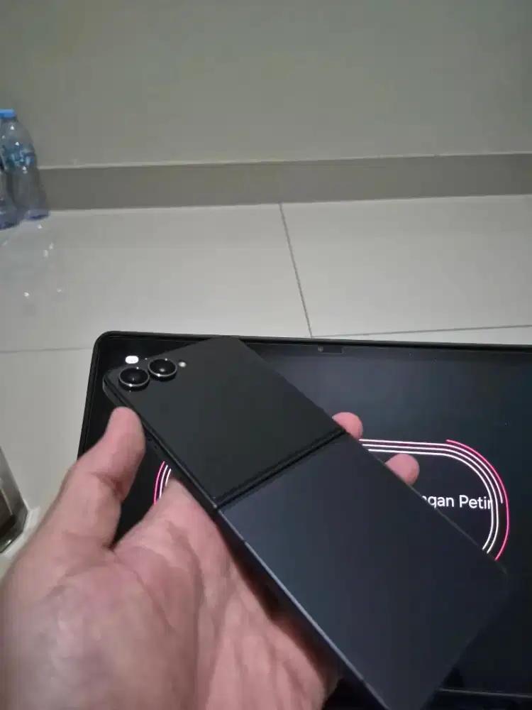 Samsung z flip 7 256gb