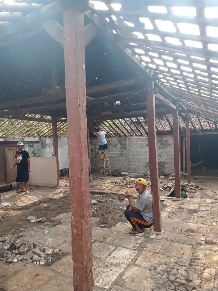 Rangka tengah limasan kayu jati kuno