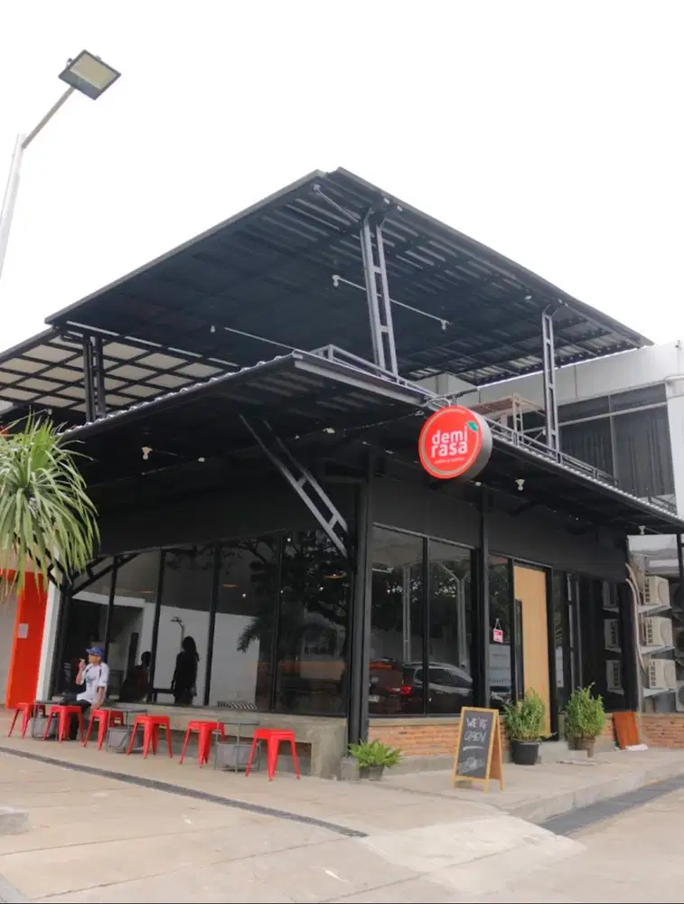 Dibutuhkan Barista utk cafe di daerah Kemang