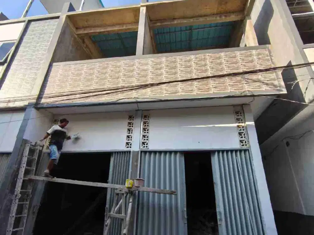 Rumah strategis di Jelambar Jakarta Barat