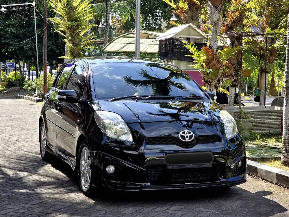 TOYOTA NEW YARIS KM 60 RB TRD SPORTIVO MANUAL 2013