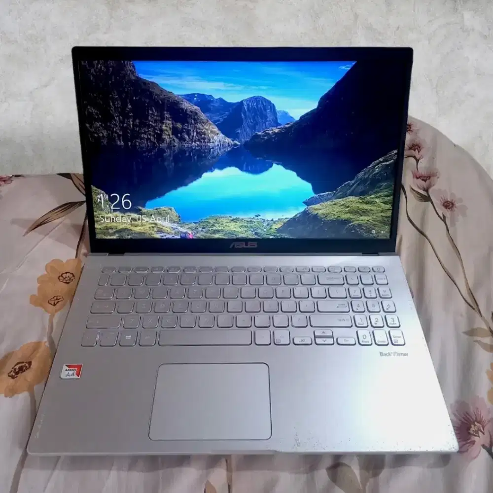 Laptop ASUS M509BA, SSD 256GB RAM 4GB Siap Pakai + Charger Ori
