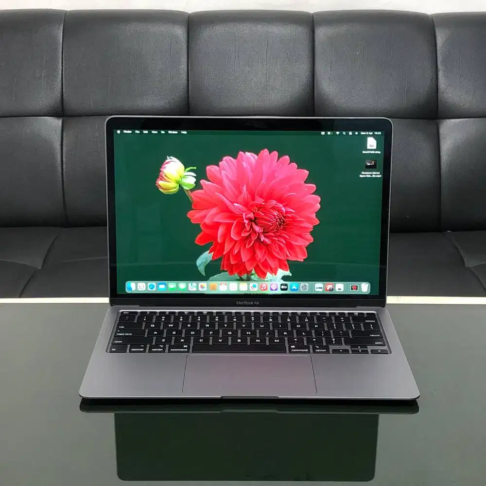 MacBook Air 13” 2020 | i7 | 16GB / 256GB