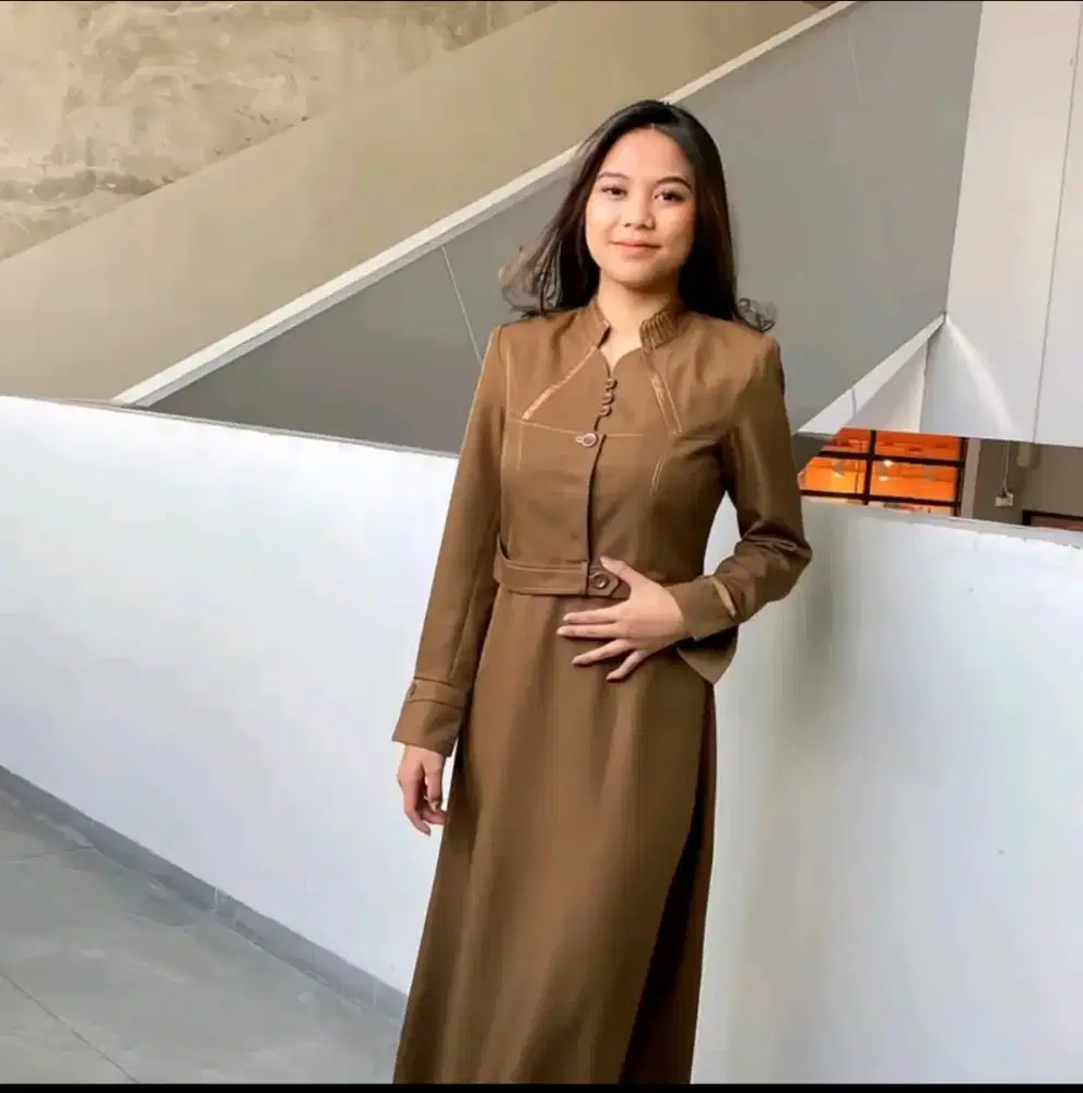 Baju dinas Khaki