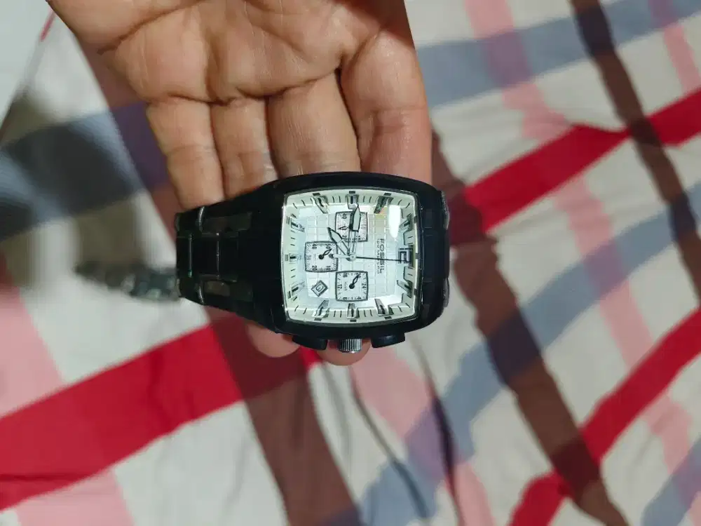 Jam Fossil ori  kotak masih bagus