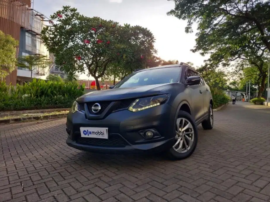 DP RENDAH - Nissan X-Trail 2.5 Bensin-AT 2015 S6NG