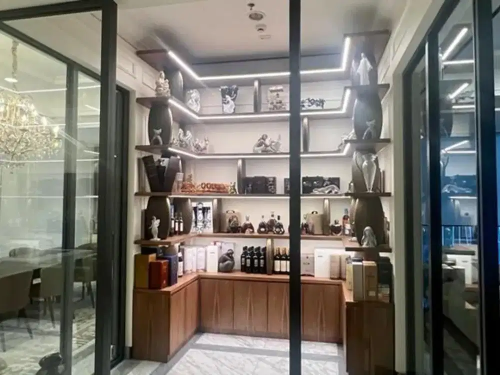 Jual Apartemen Lux Langham Residence SCBD unit penthouse, Mewah