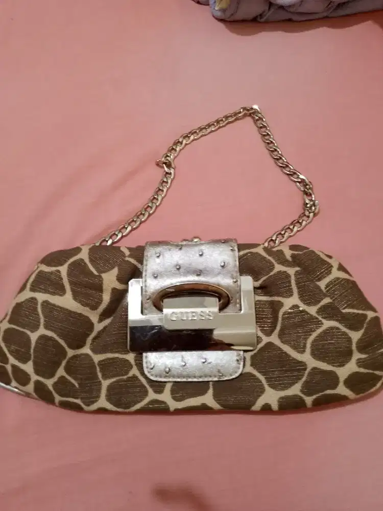 Dijual tas cewek guess ori