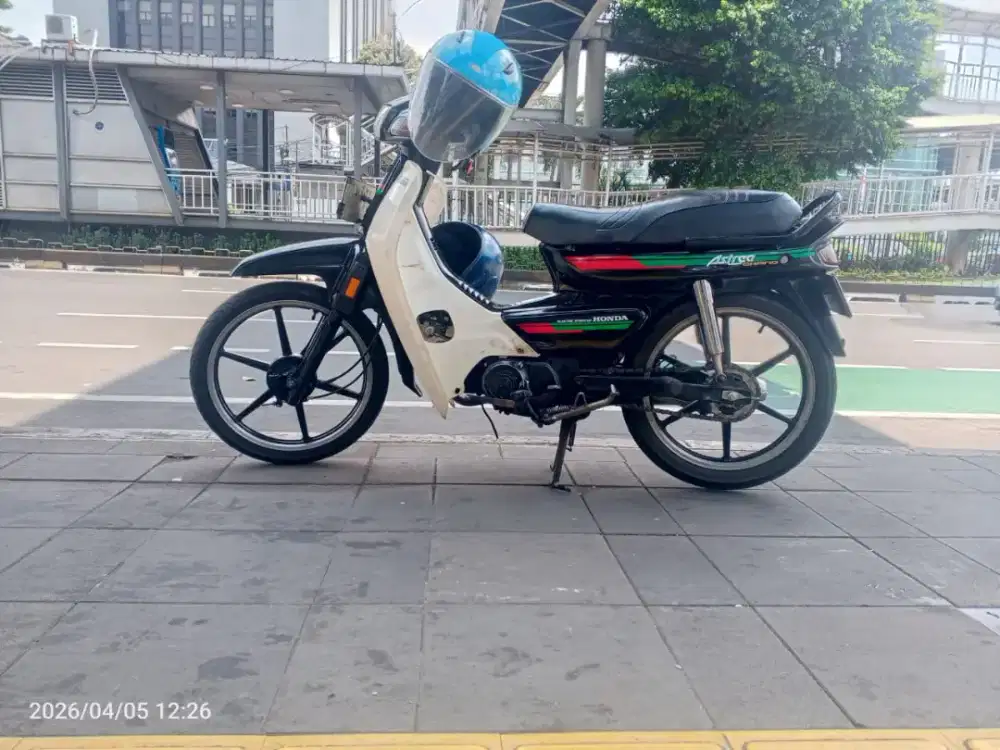 Dijual Honda Astrea Grand 1996