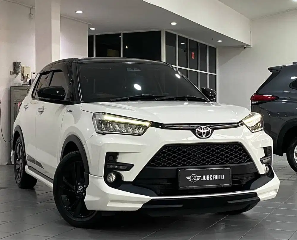 LOW KM TOYOTA RAIZE GR 1.0 TURBO TSS 2021