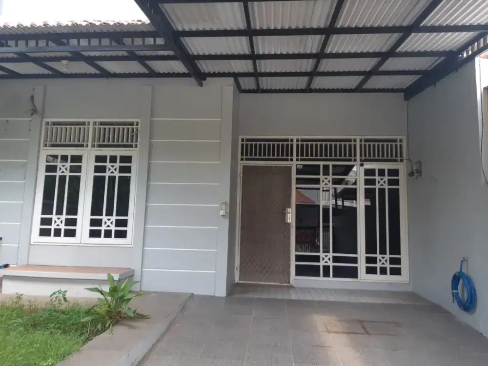 SEWA CEPAT! Rumah 3 Kamar Tidur di Palem Semi Karawaci – Cocok untuk Keluarga!