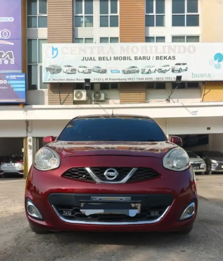 Nissan March 1.5 AT 2013 istimewa dp 25 jt
