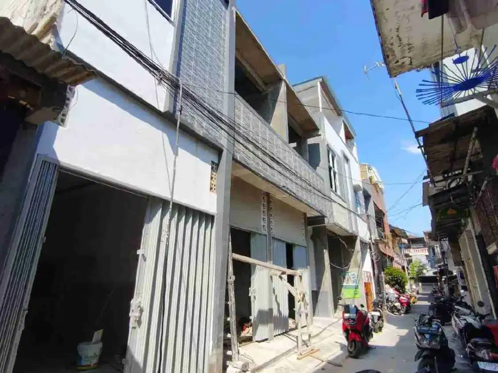 Rumah Strategis di Jelambar Jakarta Barat