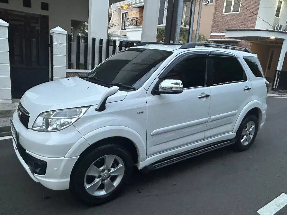 Toyota Rush 1.5 S MT NIK 2014 Reg 2015. Low KM (asli). Terawat.