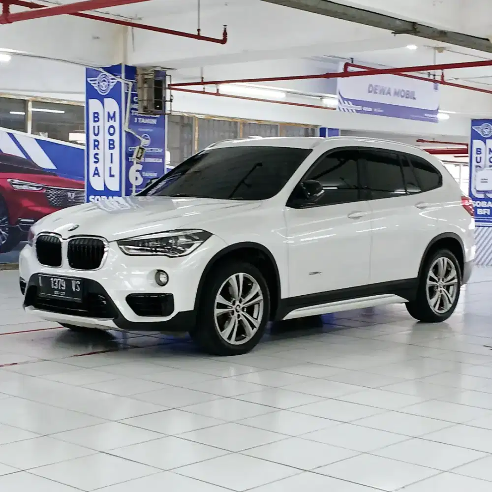 BMW X1 S-DRIVE 18i A/T 2017