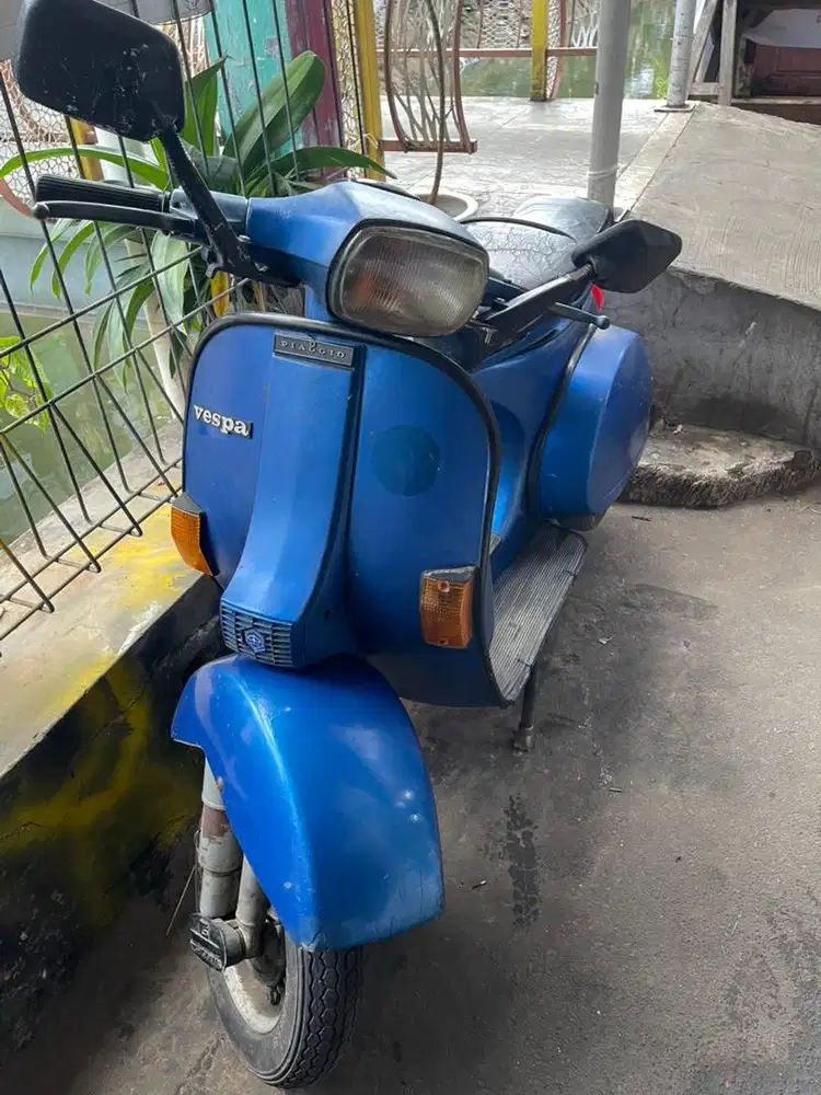 vespa exlusive tahun 1991