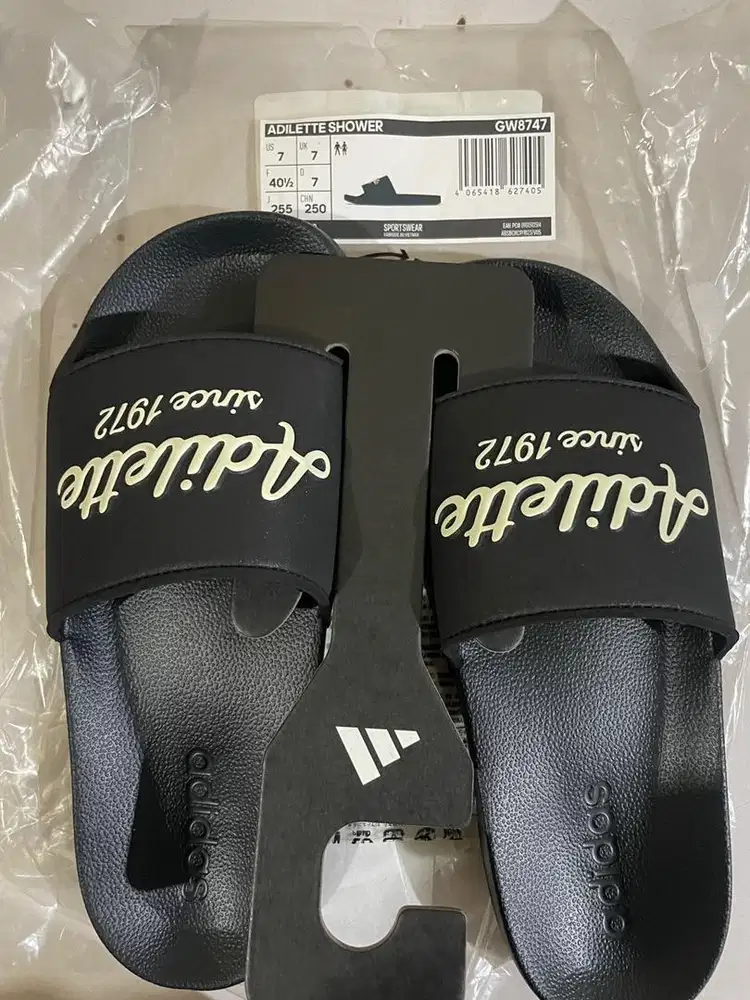 Sandal adidas adilette shower