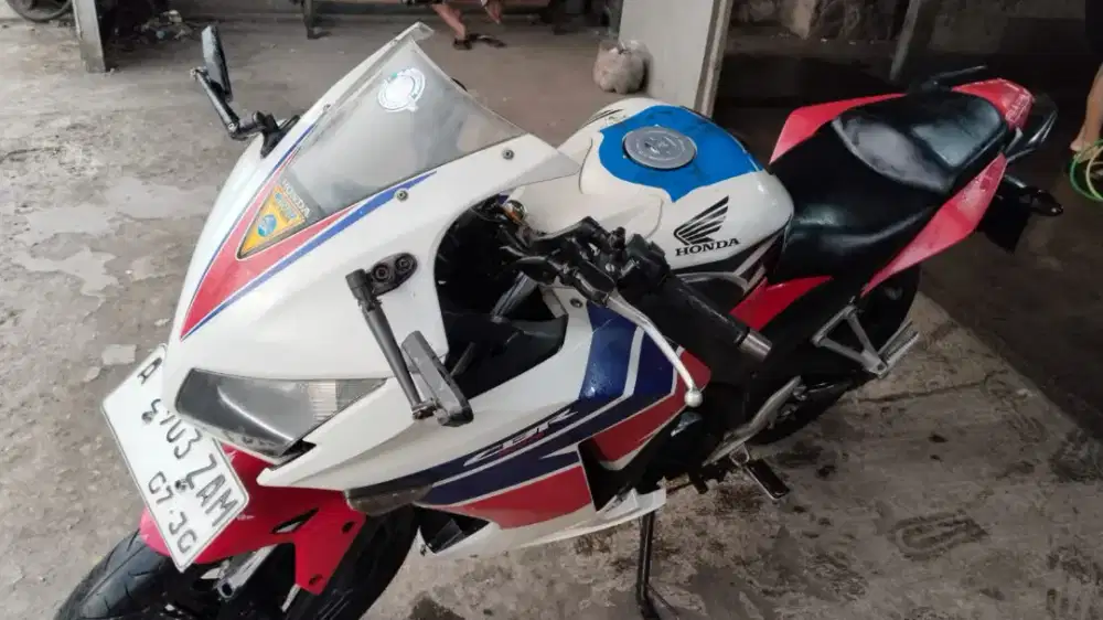 Honda CBR 150 pajak hidup