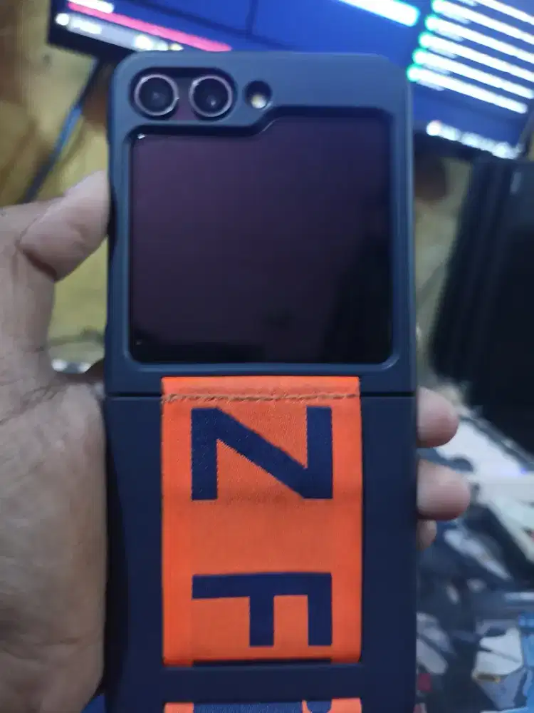 Jual BU Samsung Z Flip 5 RAM 12/512GB Resmi Fullset