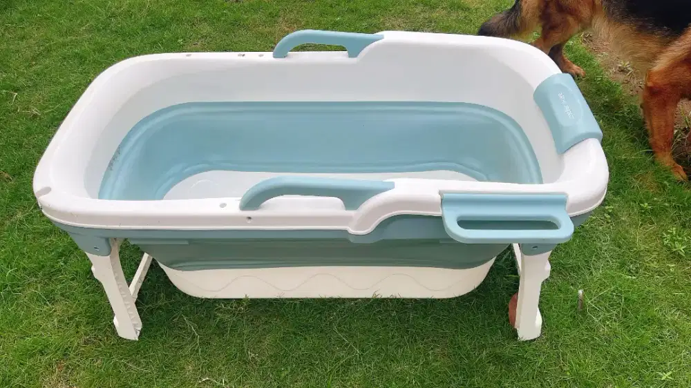 Bathub portable (bak mandi bisa dilipat)